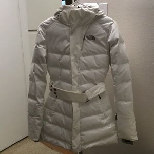 The North Face White Jacket w/ Belt XS Like NEW